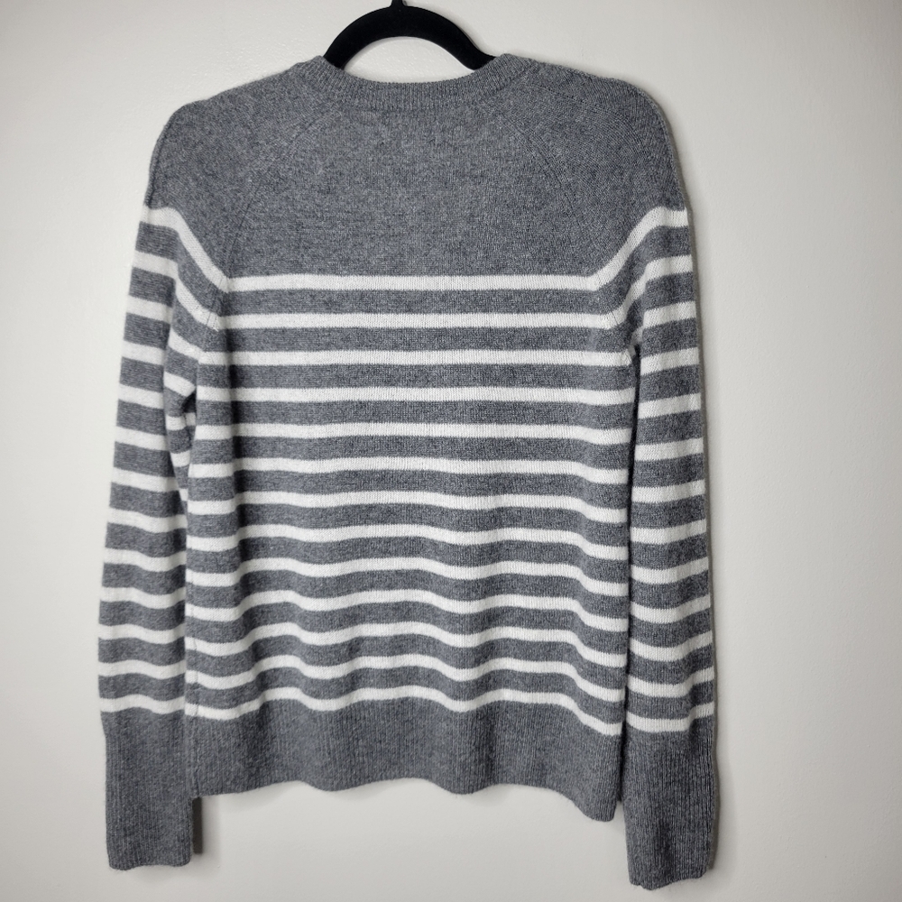 Evereve Kate Sweater - Picture 6 of 7